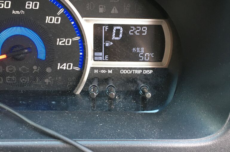 50°